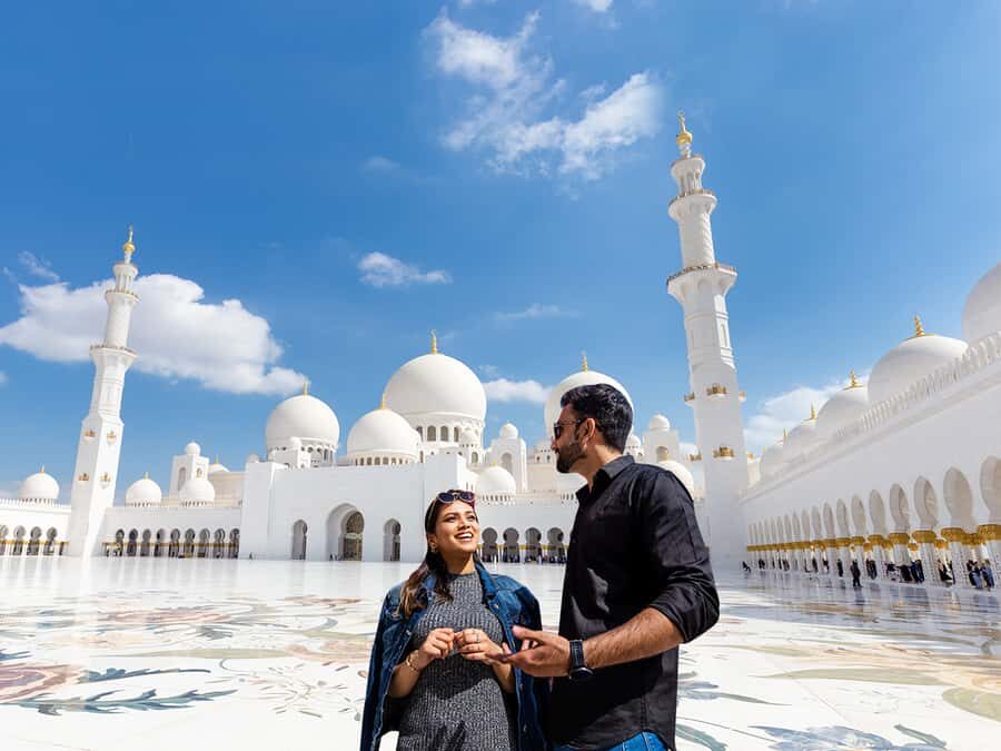 Abu Dhabi: Grand Mosque and Qasr Al Watan Tour - Sheikh Zayed Grand Mosque: Dress Code, Calm Pace, and Sunset Light