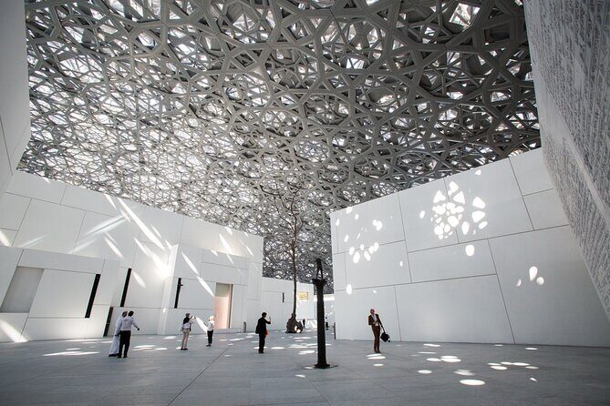 Abu Dhabi Grand Mosque Tour and Louvre Museum Visit from Dubai - Should you book this Abu Dhabi Mosque + Louvre day trip?