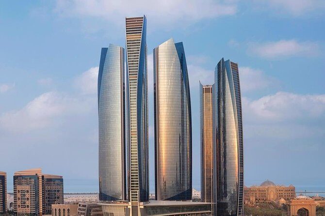 Abu Dhabi Half Day City Tour - Corniche Road and Corniche Beach: waterfront time that actually helps