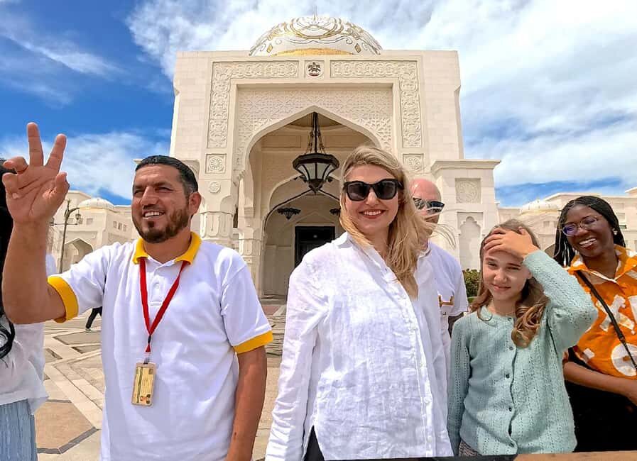 Abu Dhabi: Inside Qasr Al Watan Walking Tour - Dress Code Reality Check (and How to Beat It Without Fuss)