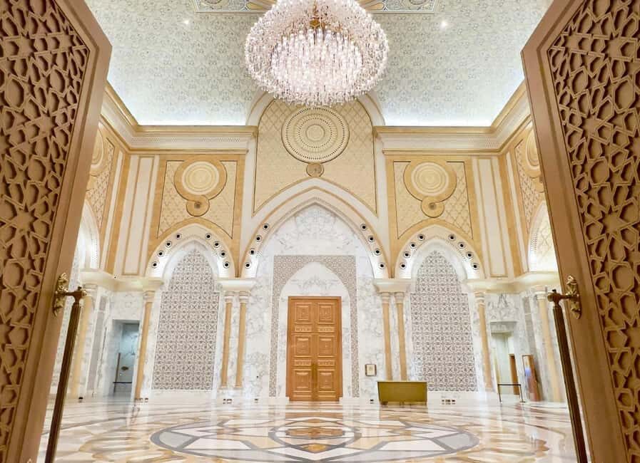 Abu Dhabi: Inside Qasr Al Watan Walking Tour - Libraries and Learning: Why Knowledge Is Part of the Architecture