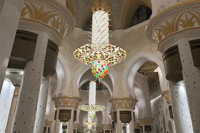 Abu Dhabi Layover & Stopover : Discover the City Between Flights - Transportation, Comfort, and Small-Group Logistics