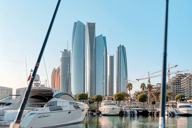 Abu Dhabi Luxury City Tour With Louvre Entry - Price and value: what $1,000 per person is really paying for