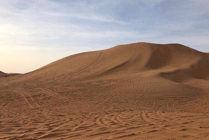 Abu Dhabi morning desert safari - Private car - Photos at the dunes: aim for angles, not just moments