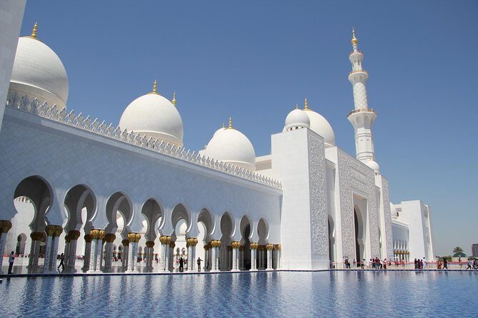 Abu Dhabi Mosque with Qasr Watn and Lunch at Emirates Palace - Qasr Al Watan: traditional design, governance exhibits, and the House of Knowledge