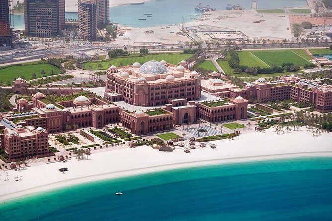 Abu Dhabi Mosque with Qasr Watn and Lunch at Emirates Palace - Should you book this tour? My practical take