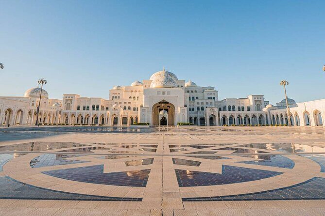 Abu Dhabi Private City Tour - Heritage Village, Emirates Palace, and the Qasr Al Watan / Etihad Tower drive-by