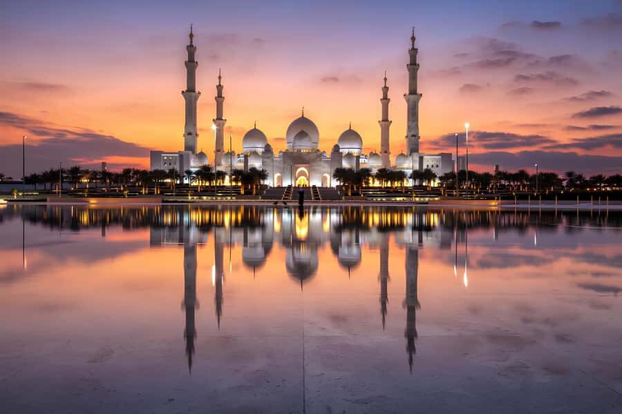 Abu Dhabi: Professional Photoshoot at Sheikh Zayed Mosque - Outside the mosque: marble details, the grand dome, and reflective pool glow