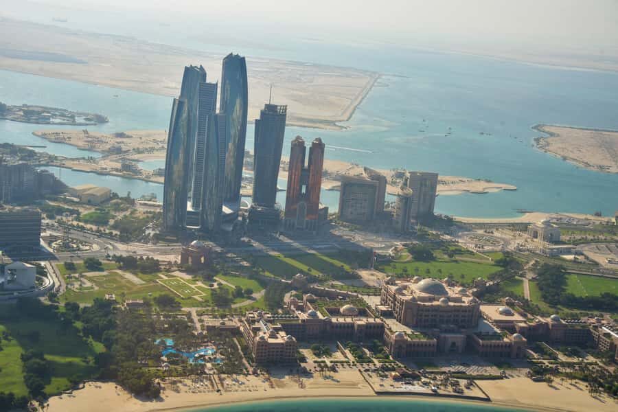 Abu Dhabi: Scenic Helicopter Tour - Who should book this, and who should skip it