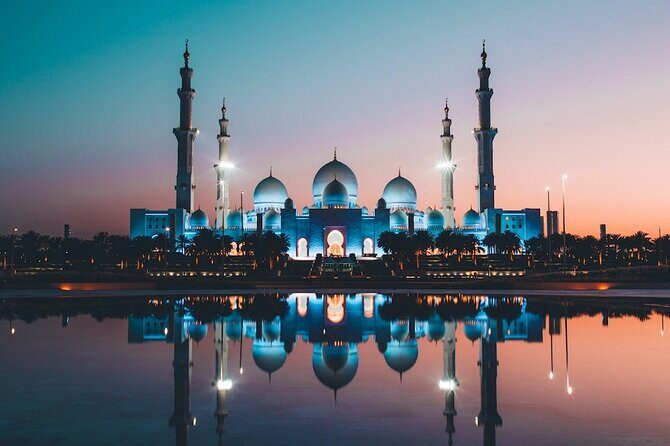 Abu Dhabi - Sheikh Zayed Grand Mosque Tour In A Private Vehicle - Private pickup and 4x4 comfort: what matters on a long drive day