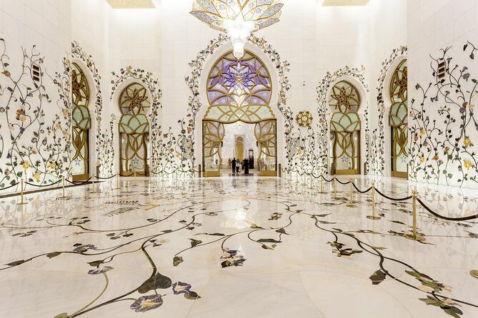 Abu Dhabi Sheikh Zayed Mosque Half-Day Guided Tour from Dubai - Inside the Tour: What You’ll See at the Mosque