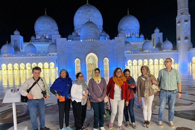 Abu Dhabi Stopover & Layover Tour – Private, Fast & Flexible! - Abu Dhabi Dates Market: what to buy with your snack budget