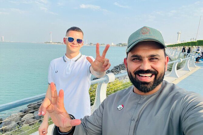 Abu Dhabi Tour From Abu Dhabi - Marina Mall and the Dates Market: shopping time that’s actually different