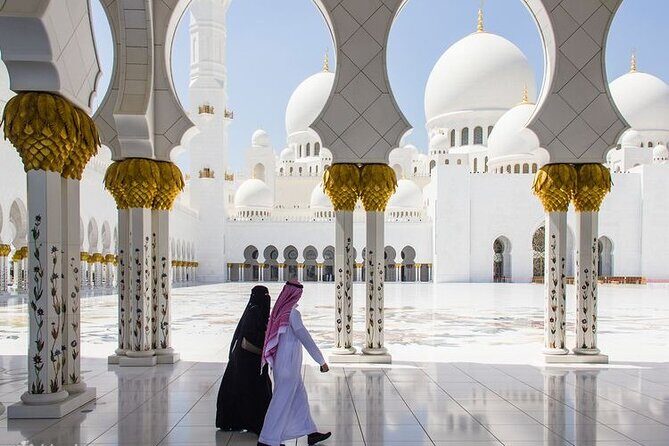 Abu Dhabi Tour Full-Day from Dubai small group with Grand Mosque - Emirates Palace Mandarin Oriental: a Hollywood-famous showpiece