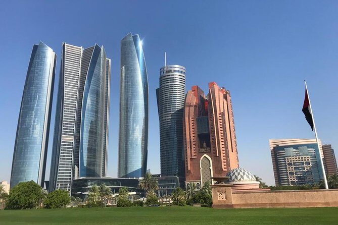 Abu Dhabi Tour with Sheikh Zayed Grand Mosque & BAPS Hindu Mandir - Abu Dhabi Dates Market: Quick, Local, and Easy to Enjoy