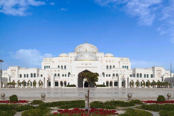 Abu Dhabi Trip and Sheikh Zayed Mosque By SUV From Dubai - Who this SUV tour is best for (and who should choose something else)