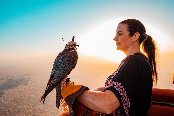 Adventure Hot Air Balloon with Buffet Breakfast & Falcon Show - Why a 4:00 am balloon changes the whole Dubai desert feel