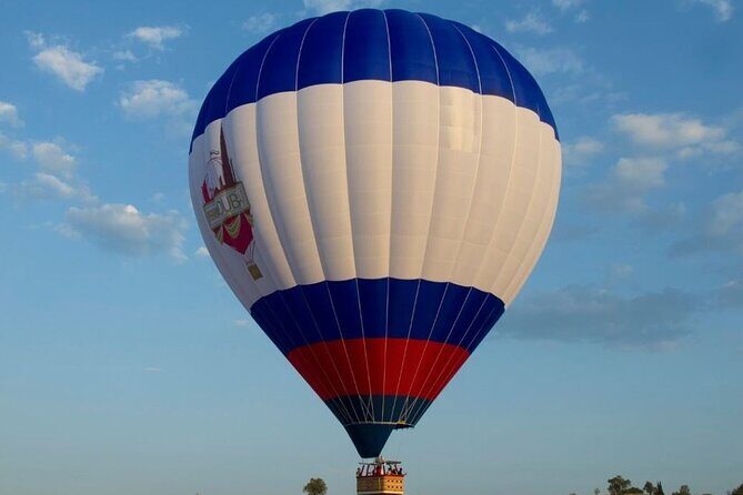 Adventure Hot Air Balloon with Buffet Breakfast & Falcon Show - Should you book this balloon + desert safari morning?
