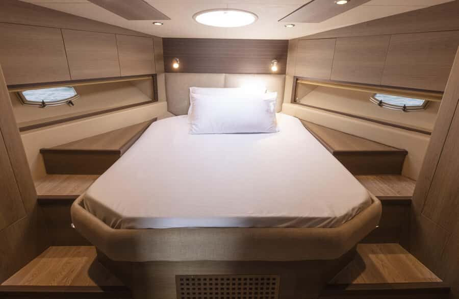 Affordable Yacht Rental Viktoriia from Dubai Marina - Key highlights before you book