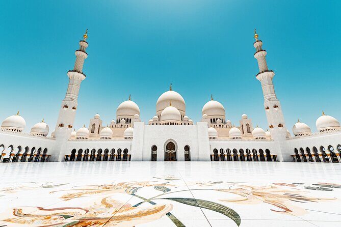 Afternoon City Tour With Qasr Al Watan And Sheikh Zayed Mosque - The quick ride past the Corniche, then straight to the mosque