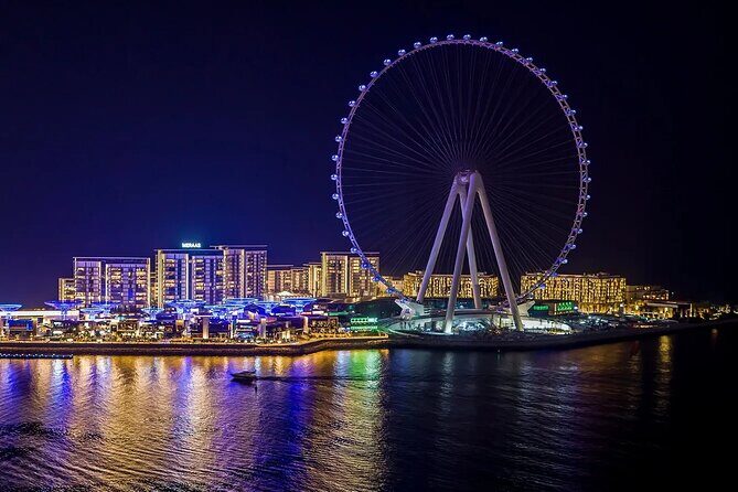 Ain Dubai Wheel Entry Tickets - Pre-Boarding Displays: Getting Your Bearings Fast