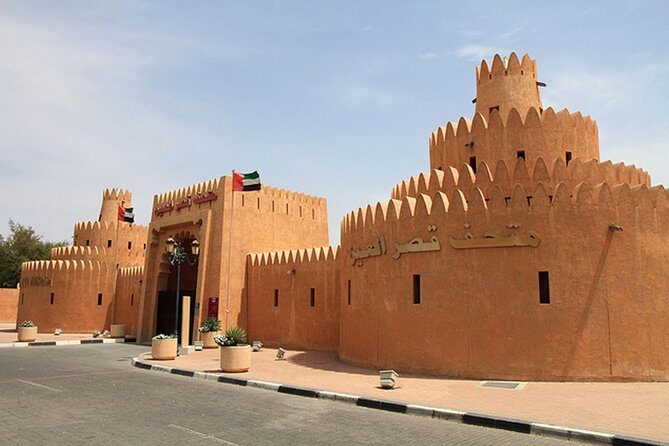 Al Ain City Tour on Private Basis - Hili Archaeological Park: Bronze Age Awe, Iron Age Water Clues