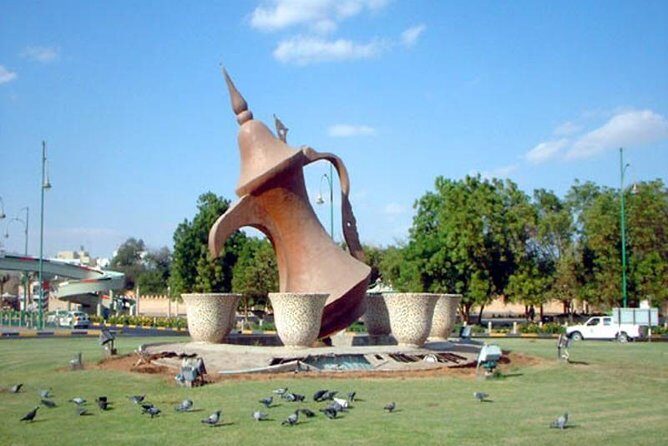 Al Ain City Tour on Private Basis - Getting There From Dubai: Private Comfort, Real Desert Distance