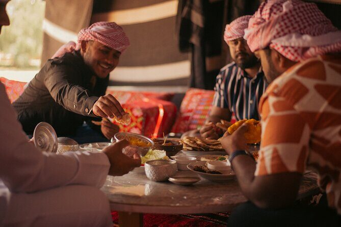 Al Marmoom Oasis Experience with Bedouin Dinner - Pickup, meeting point, and the “don’t lose your afternoon” rule
