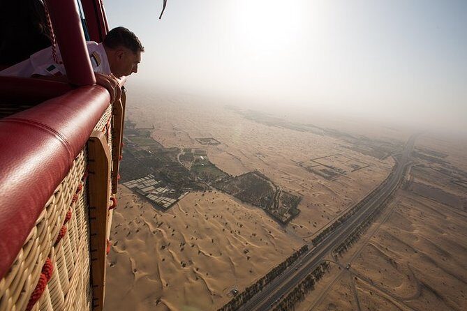 Amazing Hot Air Balloon With Beautiful Desert Sunrise View - Landing and Breakfast: Why the Desert Feast Feels Like the Real Finish