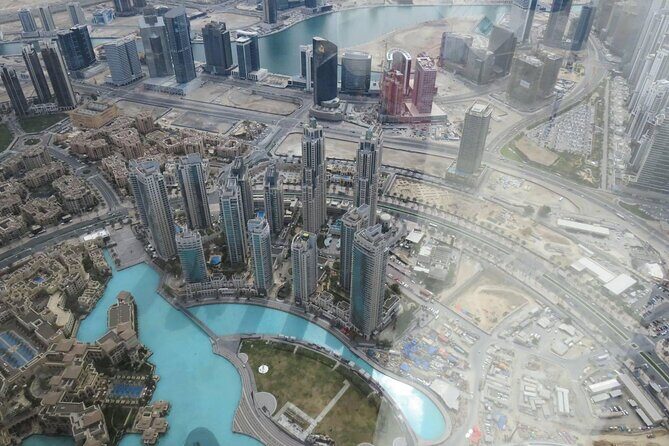 At The Top Burj Khalifa Admission Ticket - Various Access Options - Queues, waiting, and how to make the time feel worth it