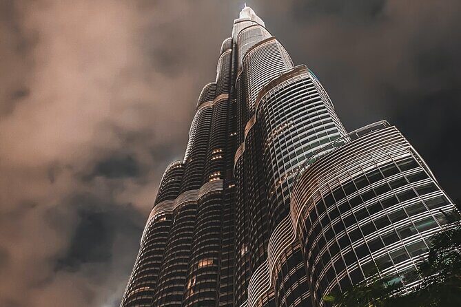 At The Top Burj khalifa Dubai Tickets - Skip-the-line entry: how to use it without getting trapped