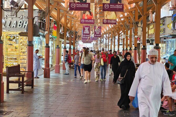 Authentic Dubai Tour: Al Fahidi, Souks, Abra & Landmarks drive - How this half-day tour gives you the Dubai storyline