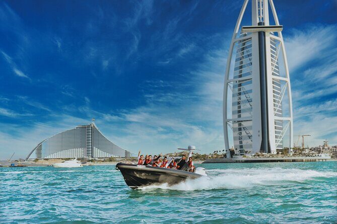 Burj Al Arab 100 Minute Boat Tour - Atlantis The Palm: The Palm’s Signature Moment