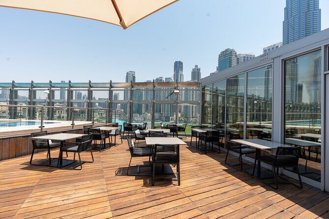 Burj Khalifa 125th Floor, Lunch or Dinner at Rooftop Burj Club - Lines: what your worst-case plan should assume