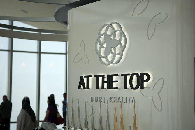 Burj Khalifa and Musical Fountains - Price and what you truly get for about $155