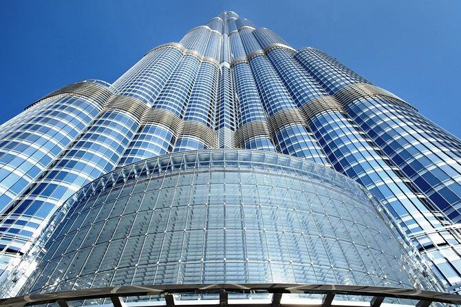 Burj Khalifa At the Top & Dubai Aquarium Combo Entrance Tickets - Lines, crowds, and photo reflections: managing the tough bits