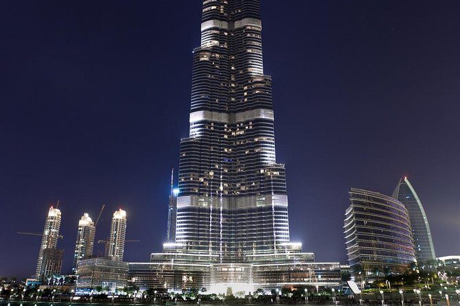 Burj Khalifa Level 124 'At the Top' Entrance Ticket with One-way Transfer - Digital telescopes and virtual landmark views: spotting Palm Jumeirah and Dubai Marina