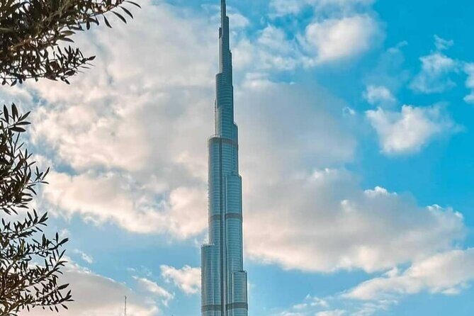 Burj Khalifa Ticket with The Cafe Treat - Price and value: what you’re really paying for at $87.92