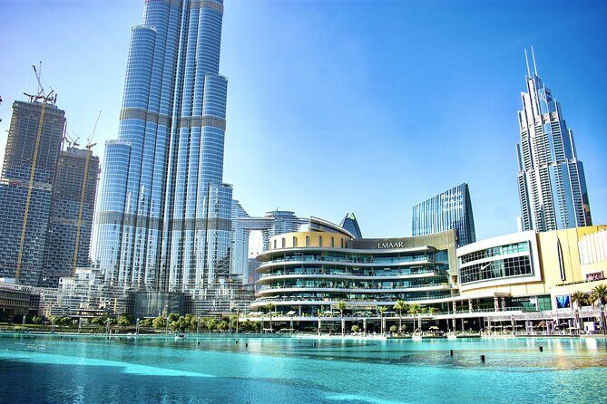 Burj Khalifa Tickets at the top (Level 124 and 125) - At The Top: What Levels 124 and 125 Feel Like
