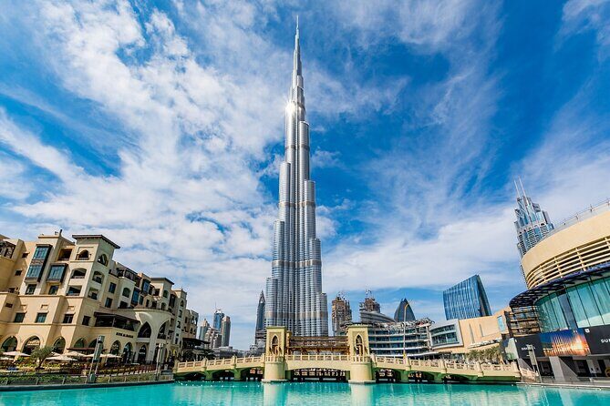 Classical Dubai City Tour with guide and sharing transfers - The big idea: old Dubai lanes plus skyline photo stops