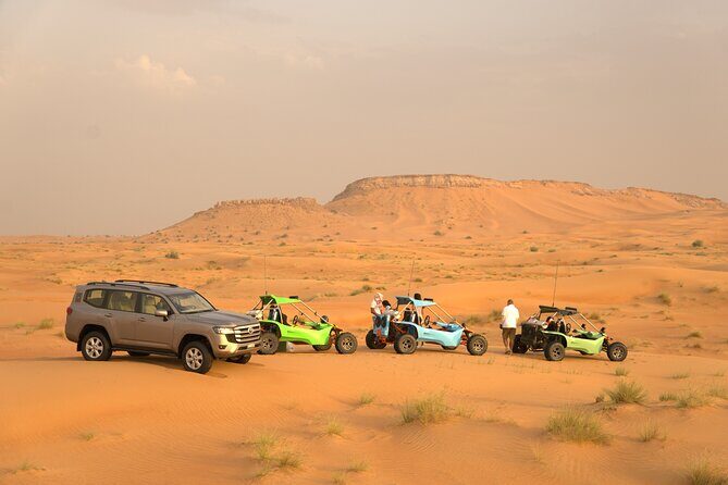 Custom Rally Fighter Dune Buggy Self-Driving Adventure - Guides and vehicle support: why the ride stays fun