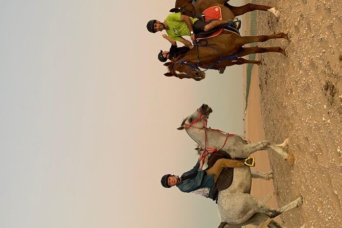 Desert Horse Riding Experience in Dubai - Refreshments on the dunes: unlimited drinks and karak tea