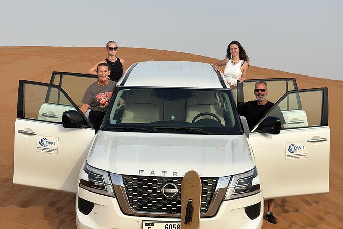 Desert Safari Adventure Dubai - Traditional Attire and the Majlis Idea