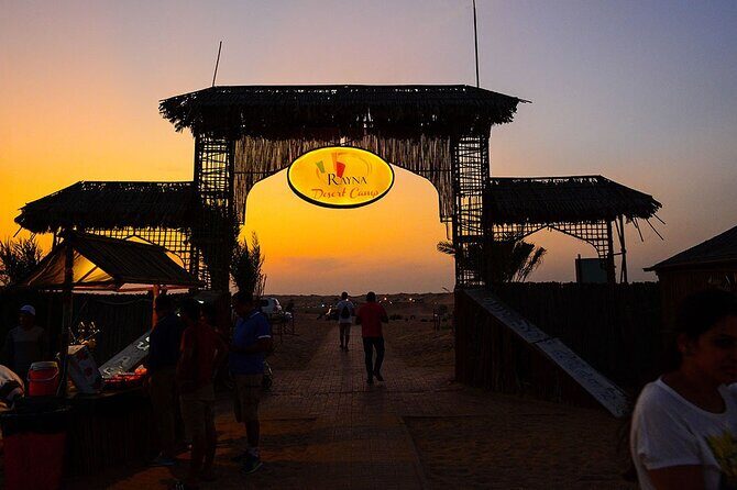 Desert Safari, City Tour & Dhow Cruise in Marina Enjoy In Dubai - Food at Each Step: BBQ in the Desert vs. the Dhow Buffet