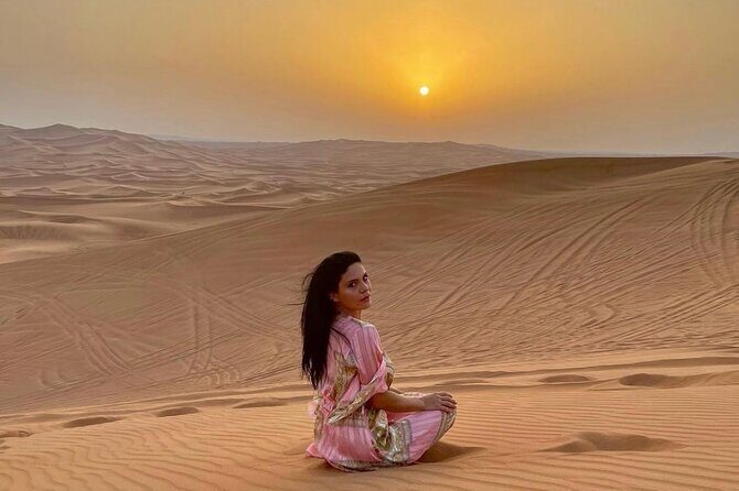 Desert safari in Dubai With BBQ Buffet Dinner Live Entertainments - Live Entertainment: Why This Show Mix Works