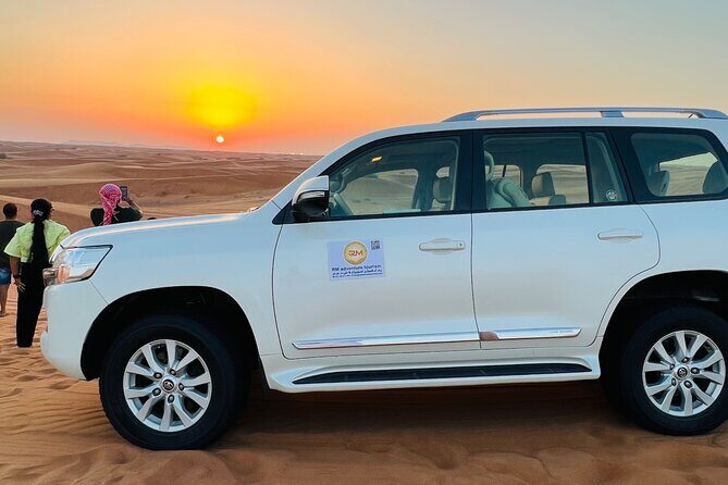 Desert Safari Tour with Camel Ride and BBQ Dinner in VIP Camp - Belly Dancing, Fire Show, and Tanura: Entertainment During Dinner