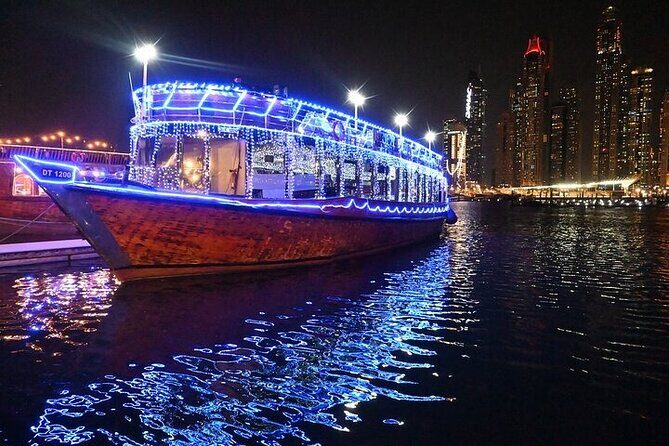Dhow Cruise at Dubai Marina with Dinner - Who This Dhow Dinner Cruise Is Best For