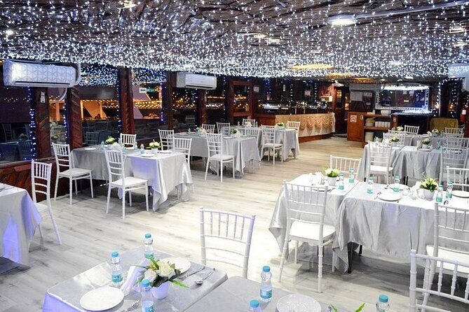 Dhow Cruise at Dubai Marina with Dinner - Dinner Buffet in the Middle of the Cruise: International Food That Works