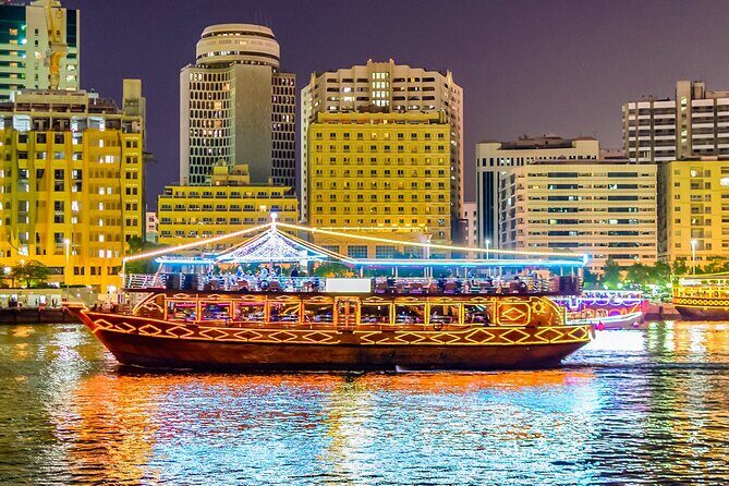 Dhow Cruise Dinner in Creek with Transfer - Dubai Creek at 8 pm: why the timing works