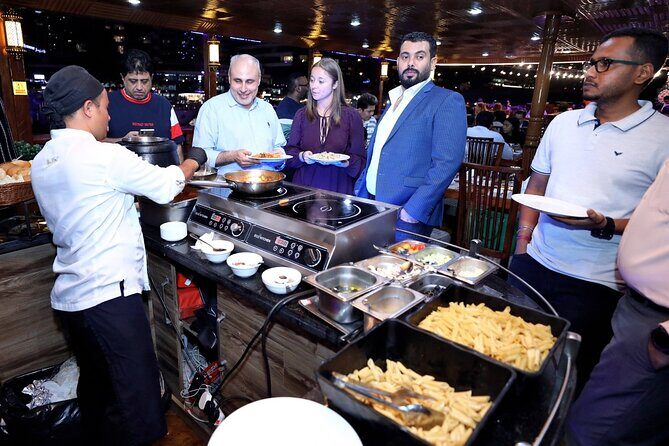 Dhow Cruise Dinner Marina - Who should book this dhow dinner cruise (and who might not)